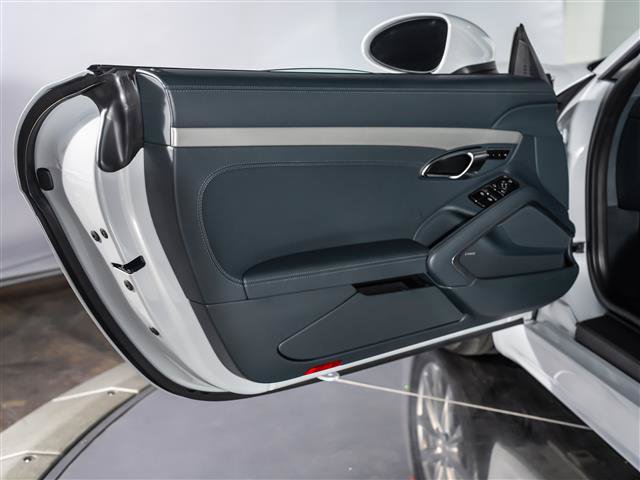 Certified 2025 Porsche 718 Cayman RWD image 22