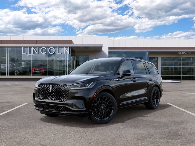 New 2027 Lincoln Aviator Reserve w/ Jet Appearance Package AWD/4WD image 2