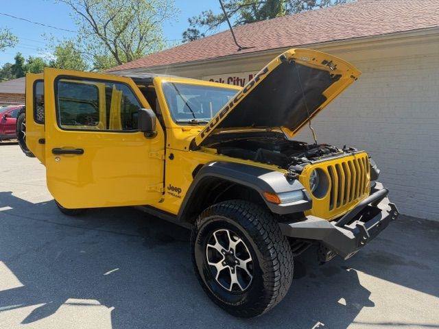 Used 2020 Jeep Wrangler Unlimited Rubicon w/ LED Lighting Group AWD/4WD image 8