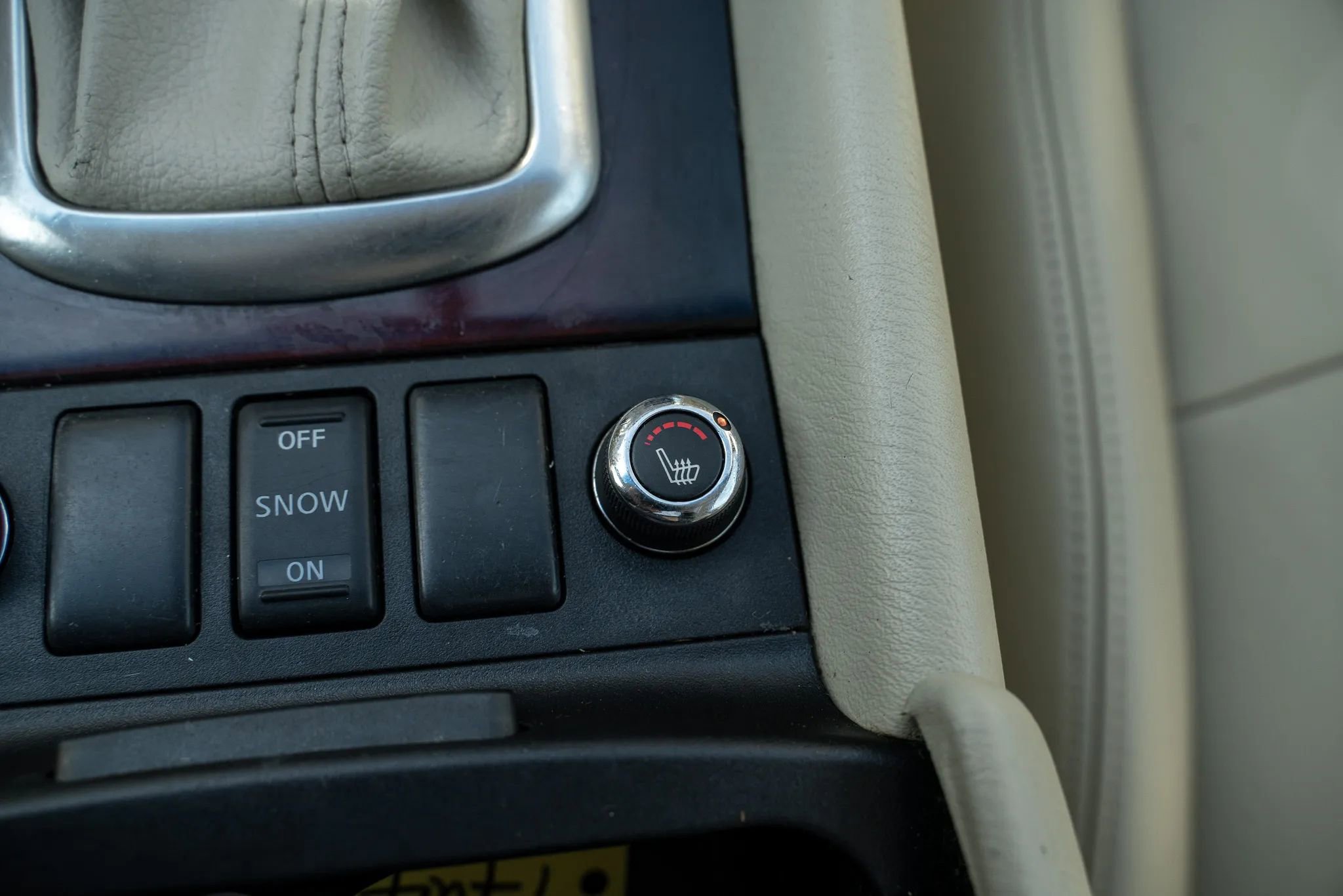 Used 2014 INFINITI QX50 Journey w/ Premium Package image 25