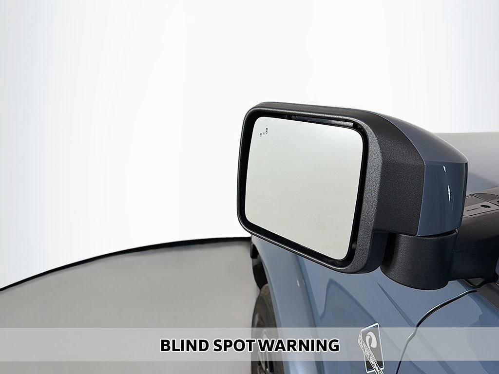 Used 2025 Ford Bronco Outer Banks AWD/4WD image 4