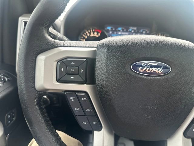 Used 2015 Ford F150 Lariat w/ Equipment Group 501A Mid AWD/4WD image 40