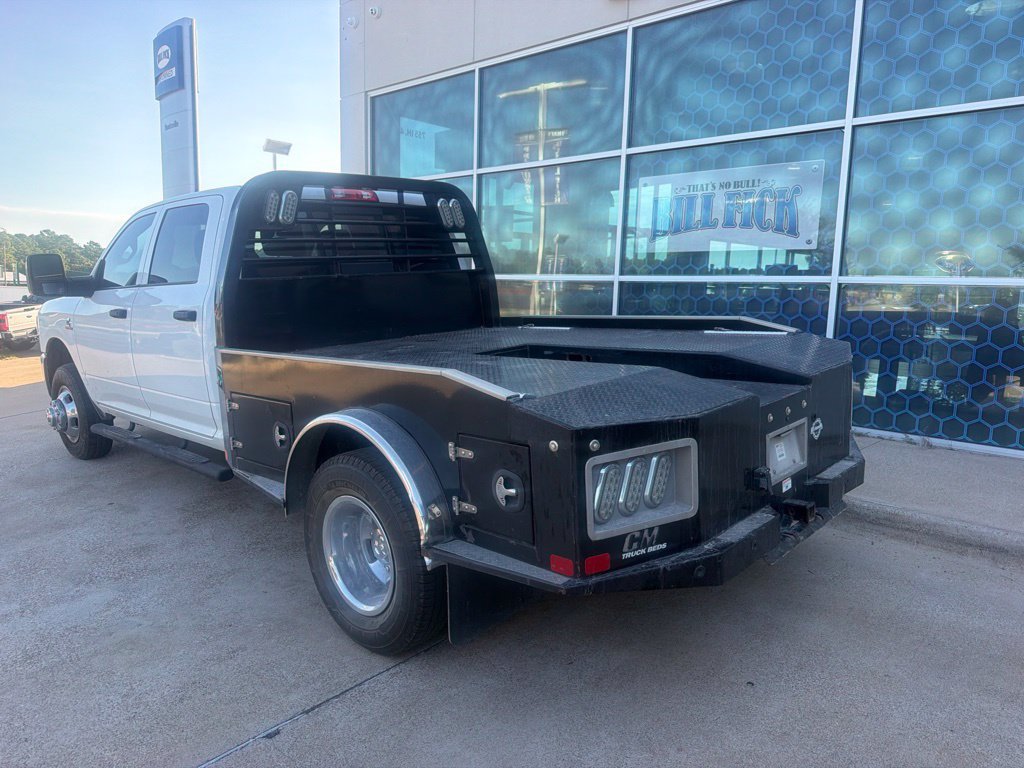 Used 2024 RAM 3500 Tradesman w/ Chrome Appearance Group AWD/4WD image 7