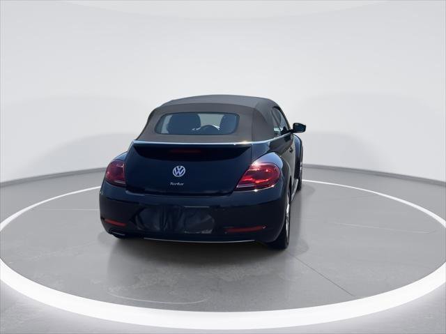 Used 2018 Volkswagen Beetle 2.0T S FWD image 7