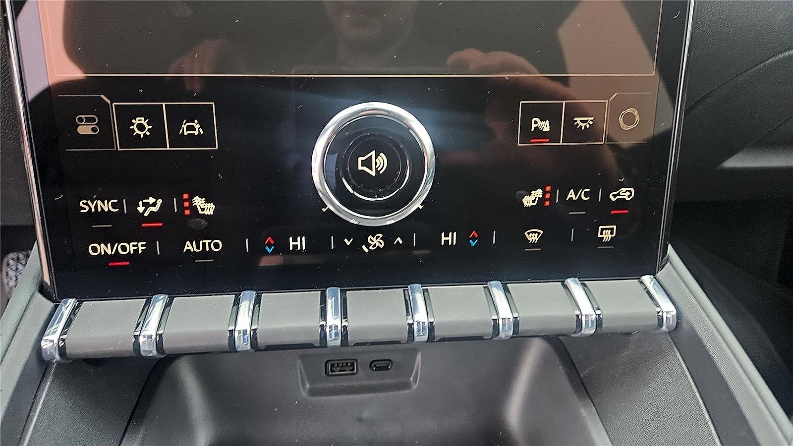 New 2026 GMC Terrain AT4 w/ LPO, Floor Liner Package AWD/4WD image 20
