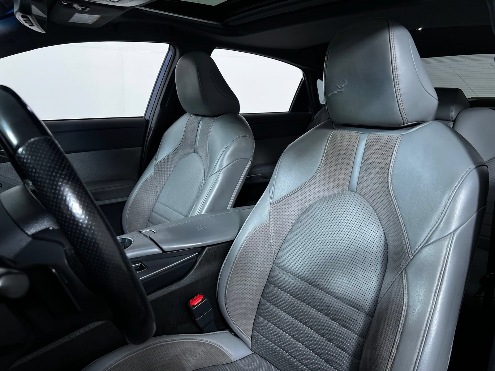 Used 2019 Toyota Avalon XSE FWD image 14