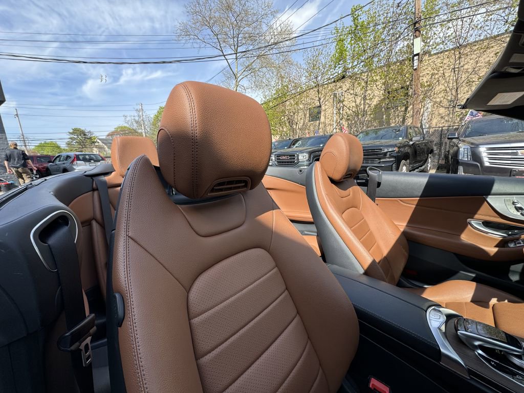 Used 2019 Mercedes-Benz C 300 4MATIC Cabriolet image 20