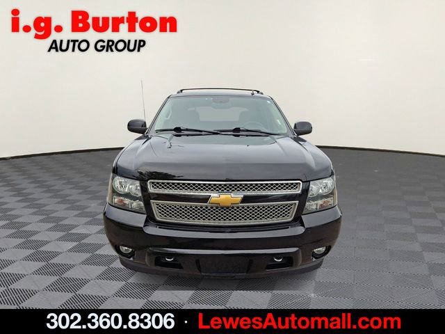 Used 2013 Chevrolet Avalanche LS image 2