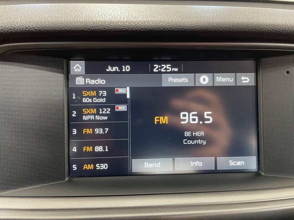 Used 2018 Kia Optima LX FWD image 28