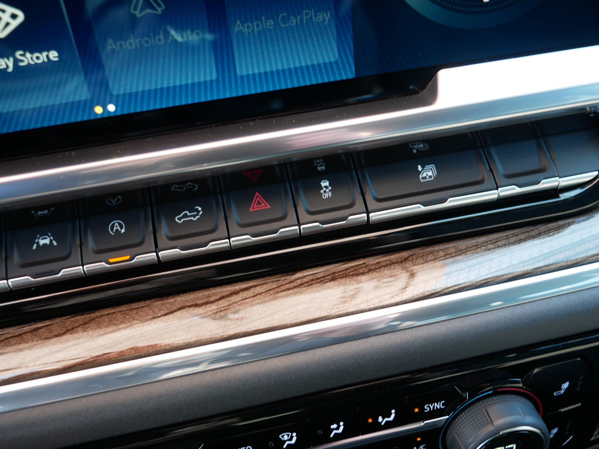 Used 2023 Chevrolet Silverado 1500 LT image 31