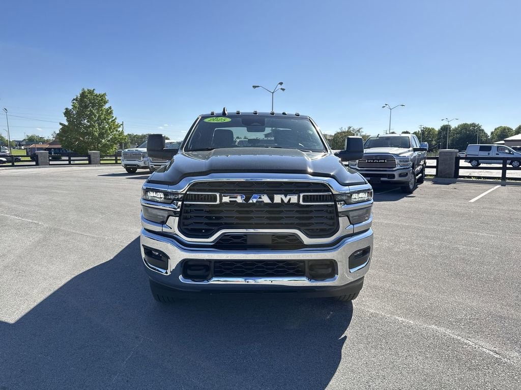 Used 2025 RAM 2500 Tradesman w/ Chrome Appearance Group AWD/4WD image 16