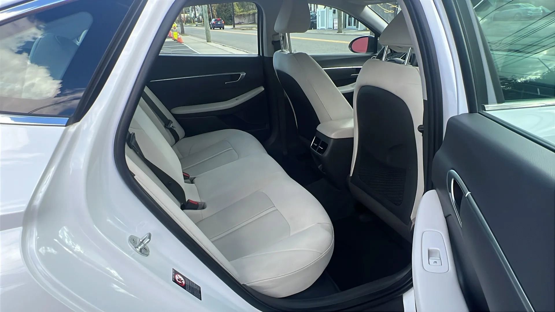 Used 2022 Hyundai Sonata Blue image 28