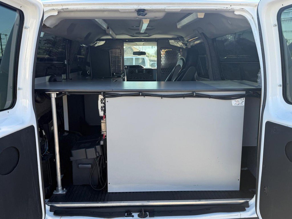 Used 2012 Ford E-250 and Econoline 250 w/ Premium Van Group image 26