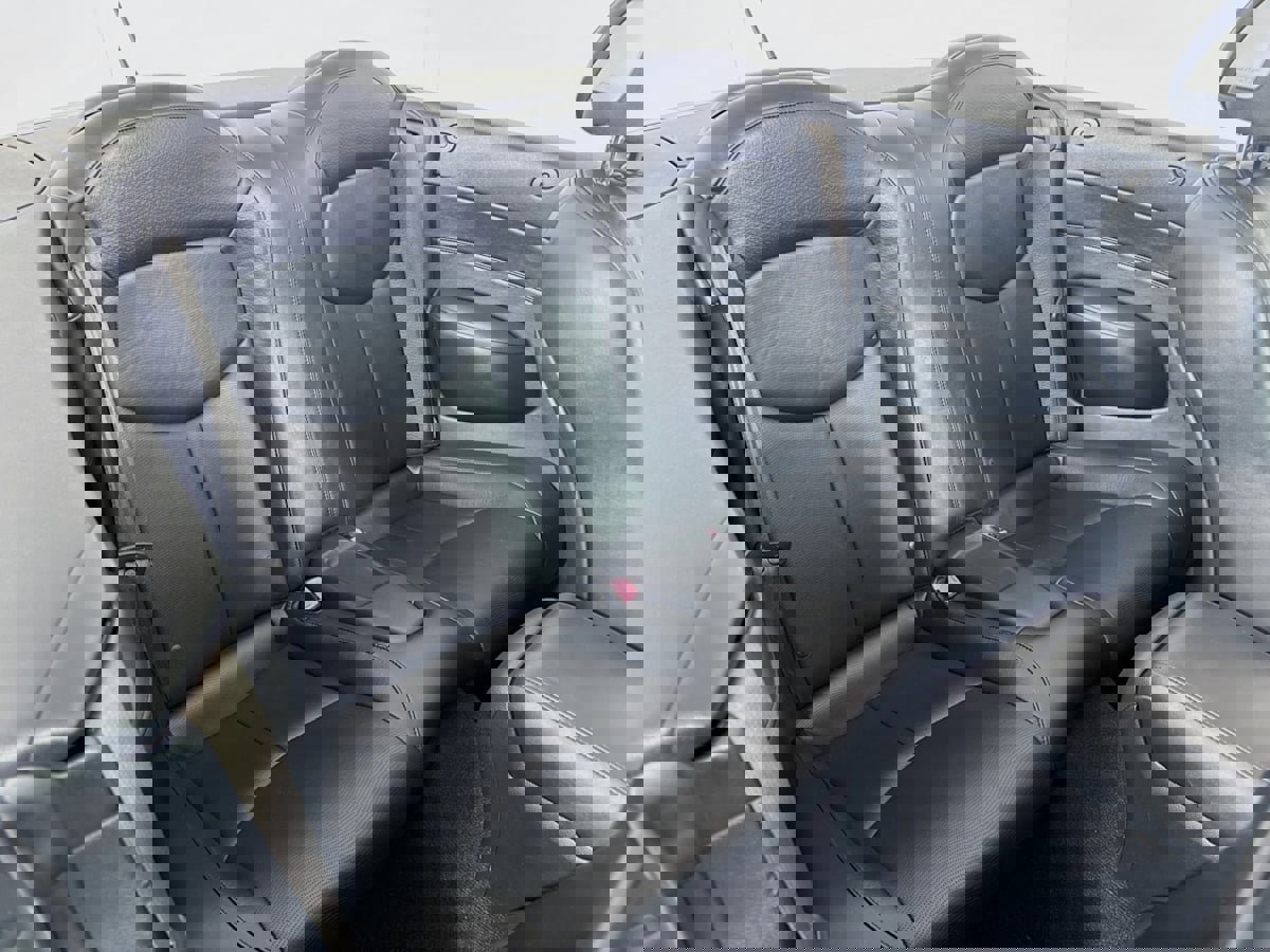 Used 2014 INFINITI Q60 Convertible w/ Premium Package image 30