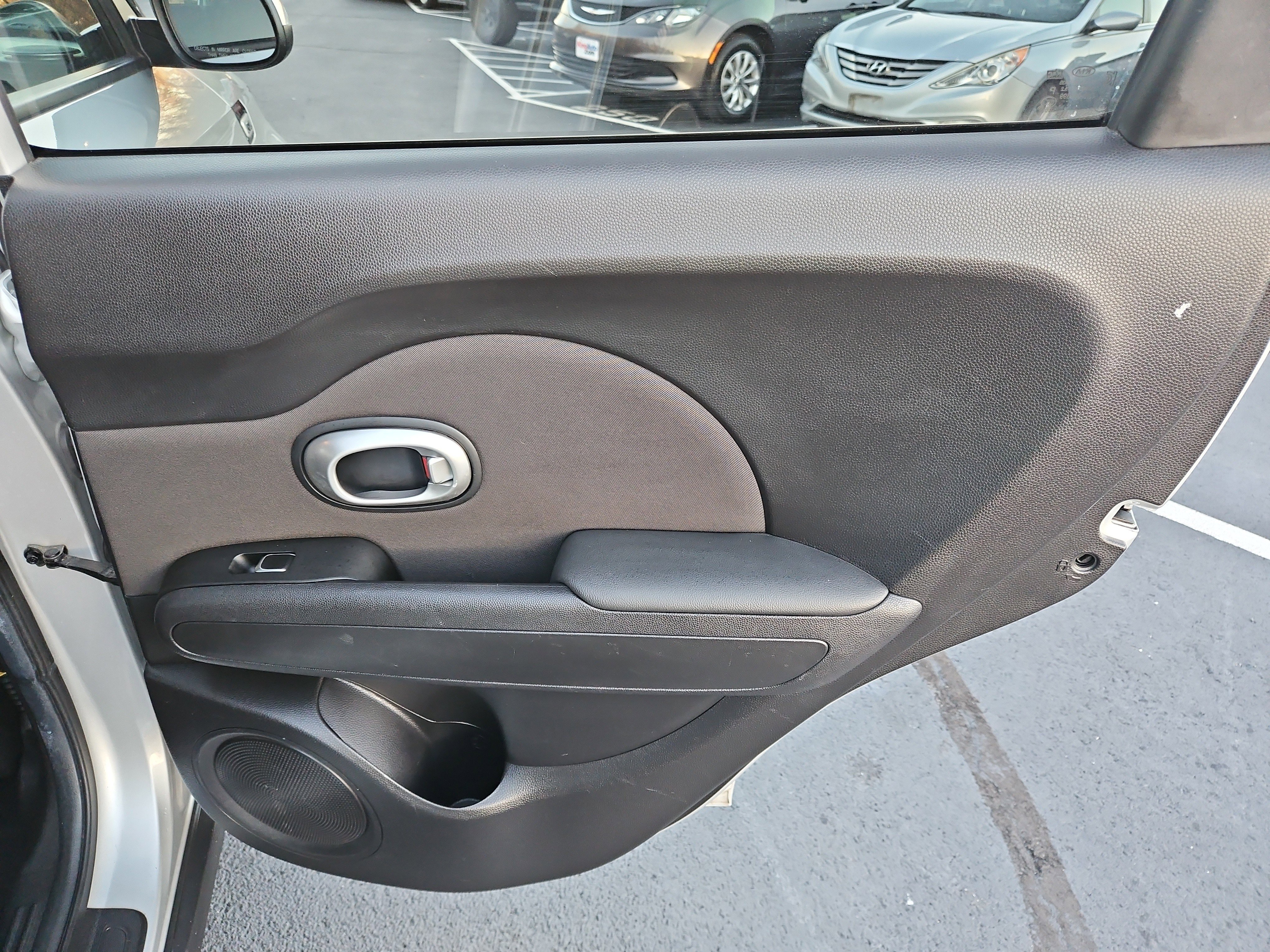 Used 2019 Kia Soul image 30