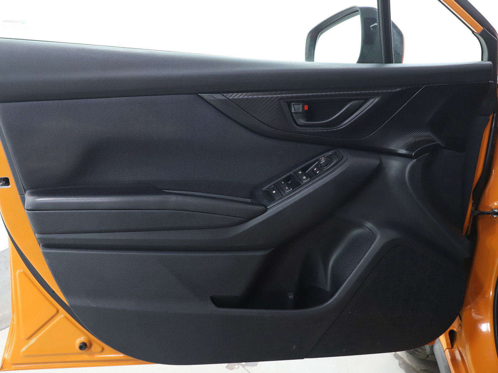 Used 2018 Subaru Crosstrek 2.0i Premium w/ Eyesight System image 21