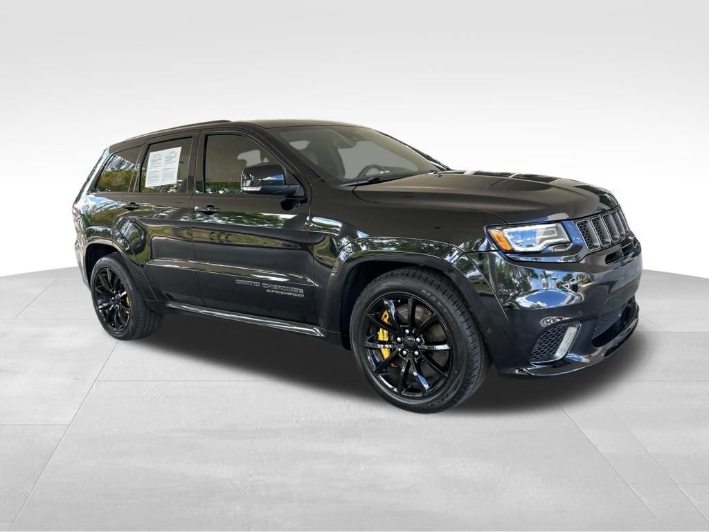 Used 2018 Jeep Grand Cherokee Trackhawk image 2