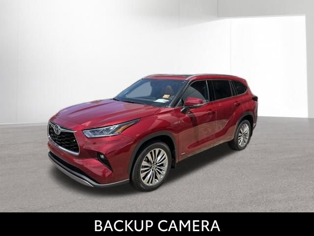 Used 2026 Toyota Highlander Platinum AWD/4WD image 2