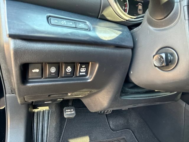 Used 2023 Nissan Maxima Platinum w/ Sport Mat Group FWD image 31