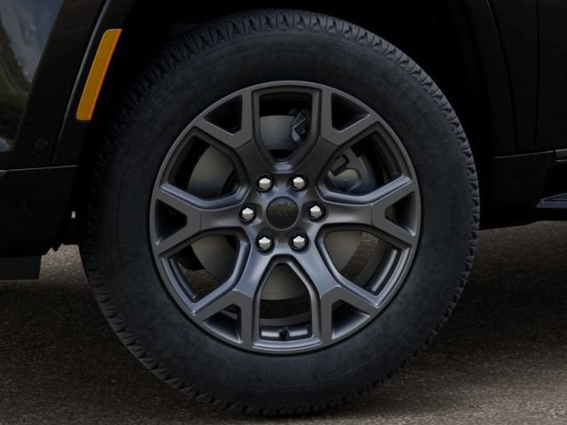 New 2026 Jeep Grand Wagoneer L Limited w/ HD Trailer Tow Package AWD/4WD image 8