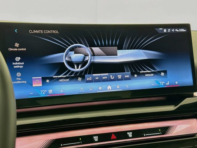Used 2026 BMW 540i xDrive AWD/4WD image 16