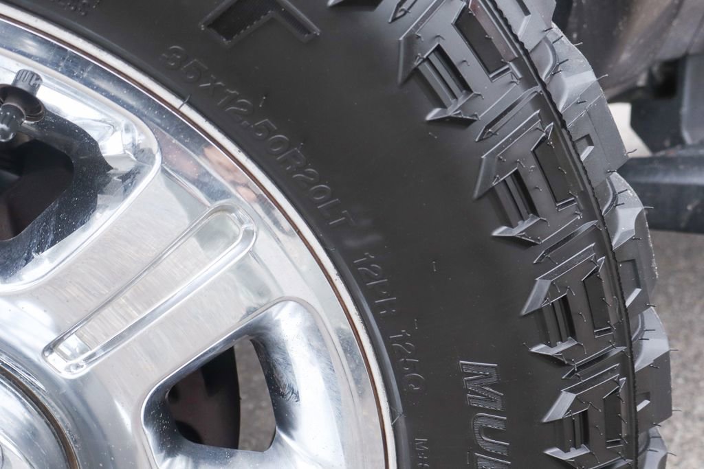 Used 2016 Ford F350 King Ranch w/ King Ranch w/Chrome Package AWD/4WD image 53