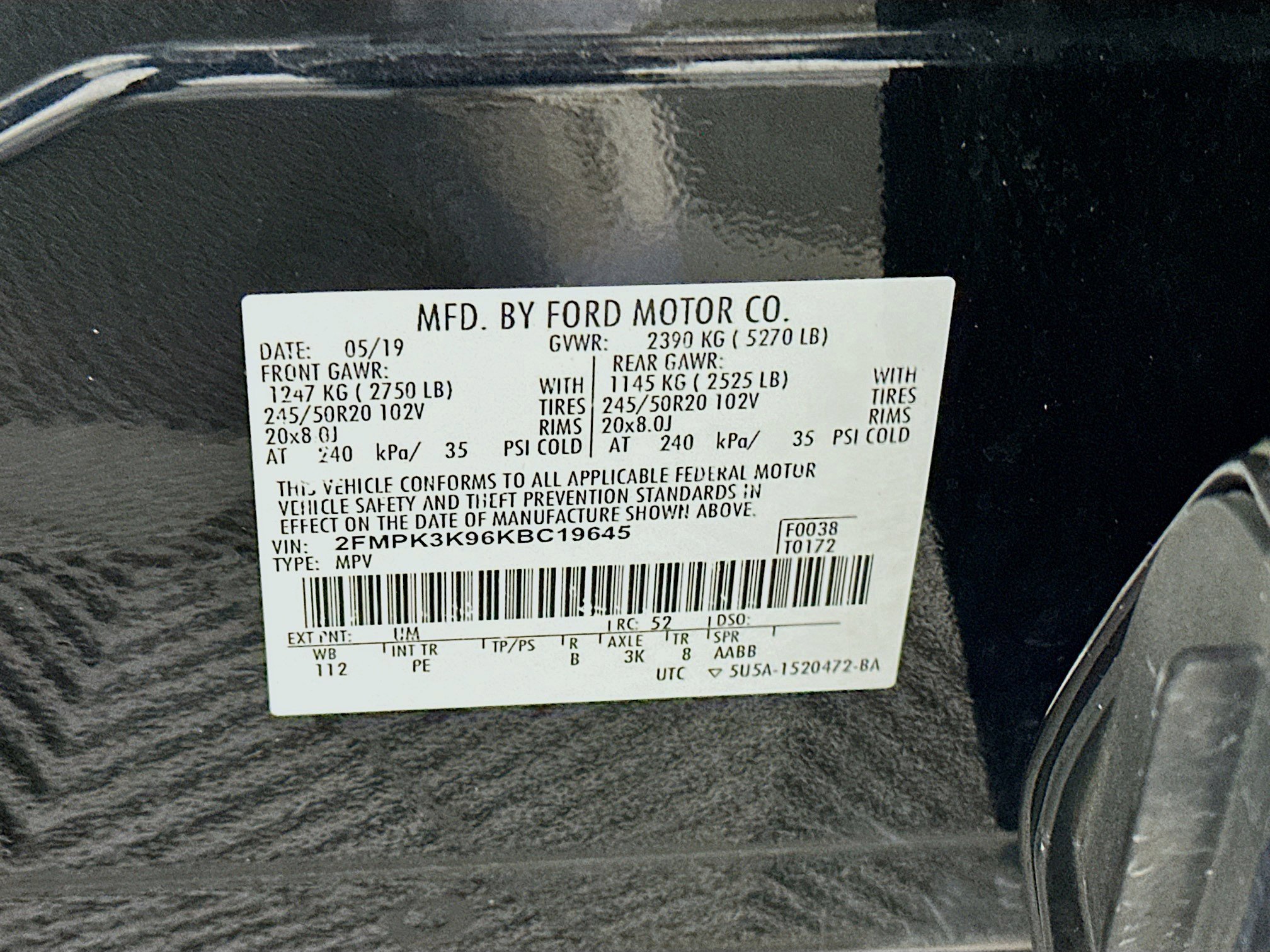 Used 2019 Ford Edge Titanium w/ Equipment Group 301A FWD image 12