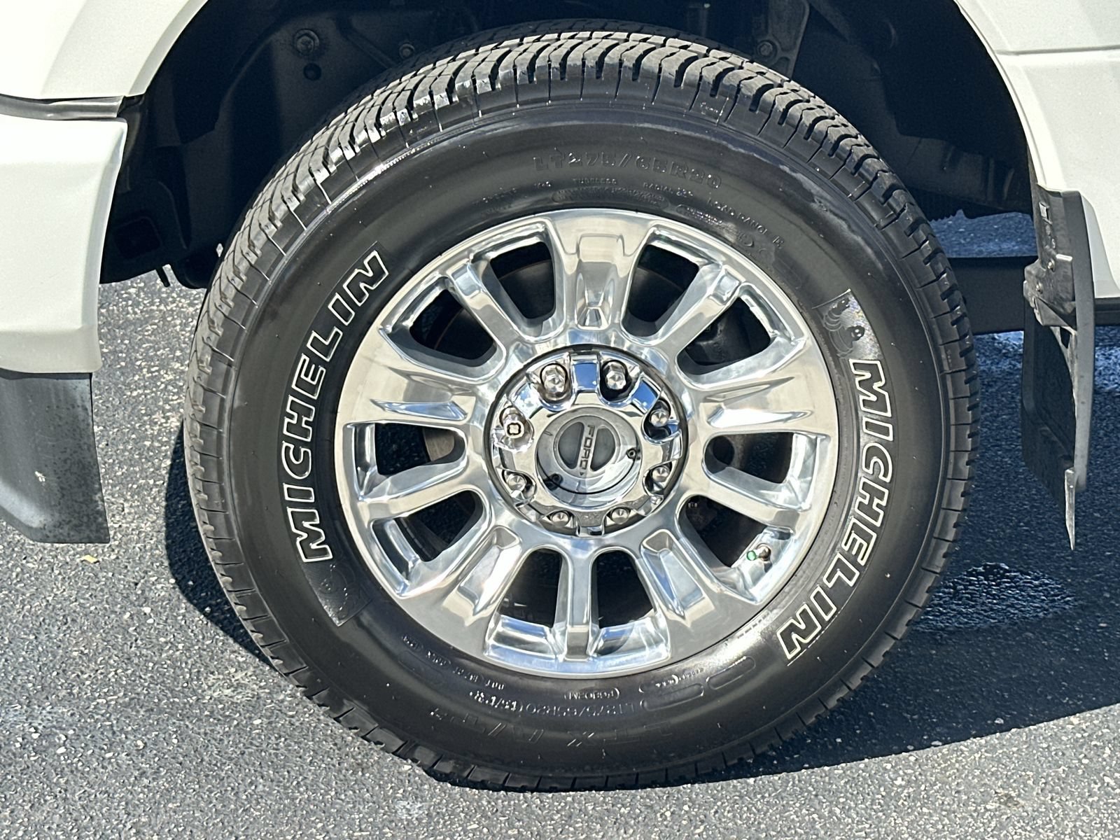 Used 2021 Ford F350 Limited AWD/4WD image 13