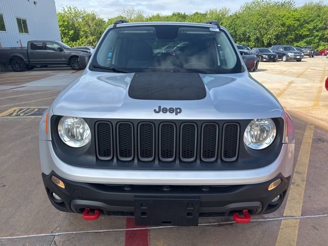 Used 2015 Jeep Renegade Trailhawk w/ Premium Leather Group AWD/4WD image 3