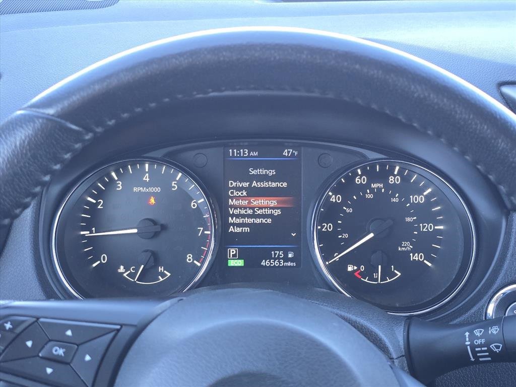 Used 2020 Nissan Rogue SV w/ Premium Package image 18