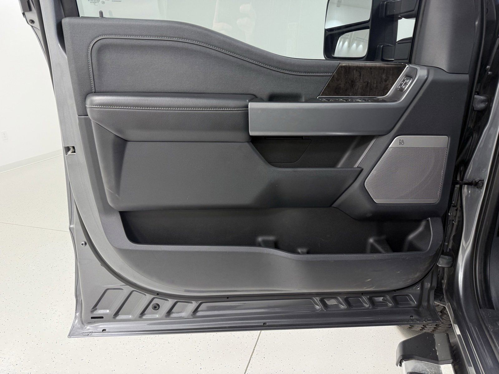 Used 2024 Ford F250 Lariat image 15