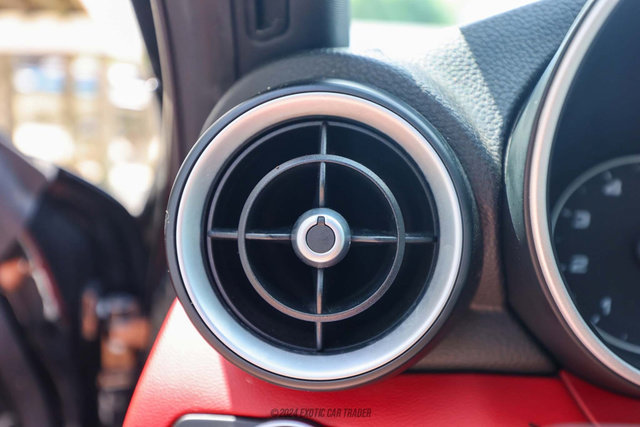 Used 2020 Alfa Romeo Giulia w/ Quick Order Package 22K Sport image 39