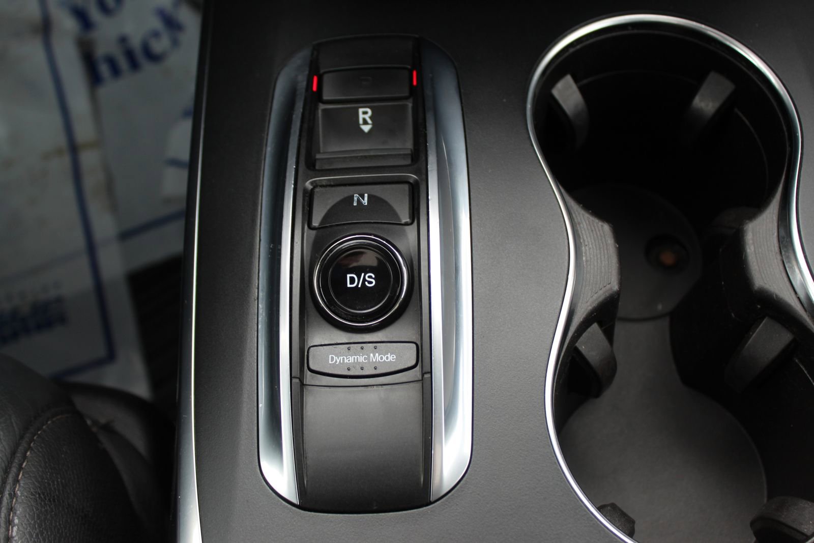 Used 2017 Acura MDX SH-AWD image 33