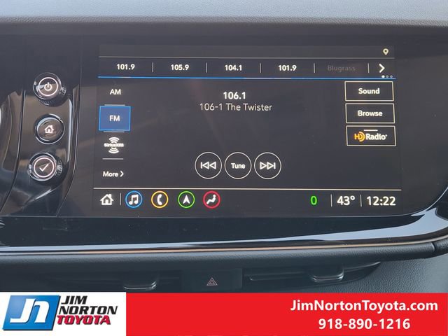 Used 2022 Buick Envision Avenir w/ Technology Package II image 19