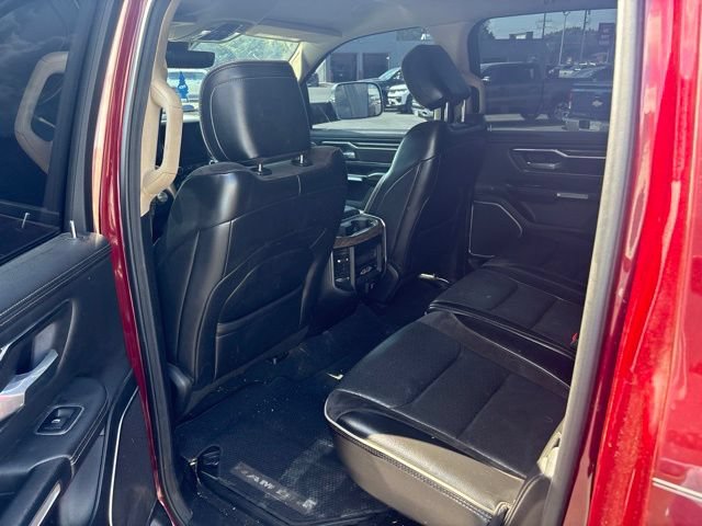 Used 2019 RAM 1500 Laramie AWD/4WD image 14