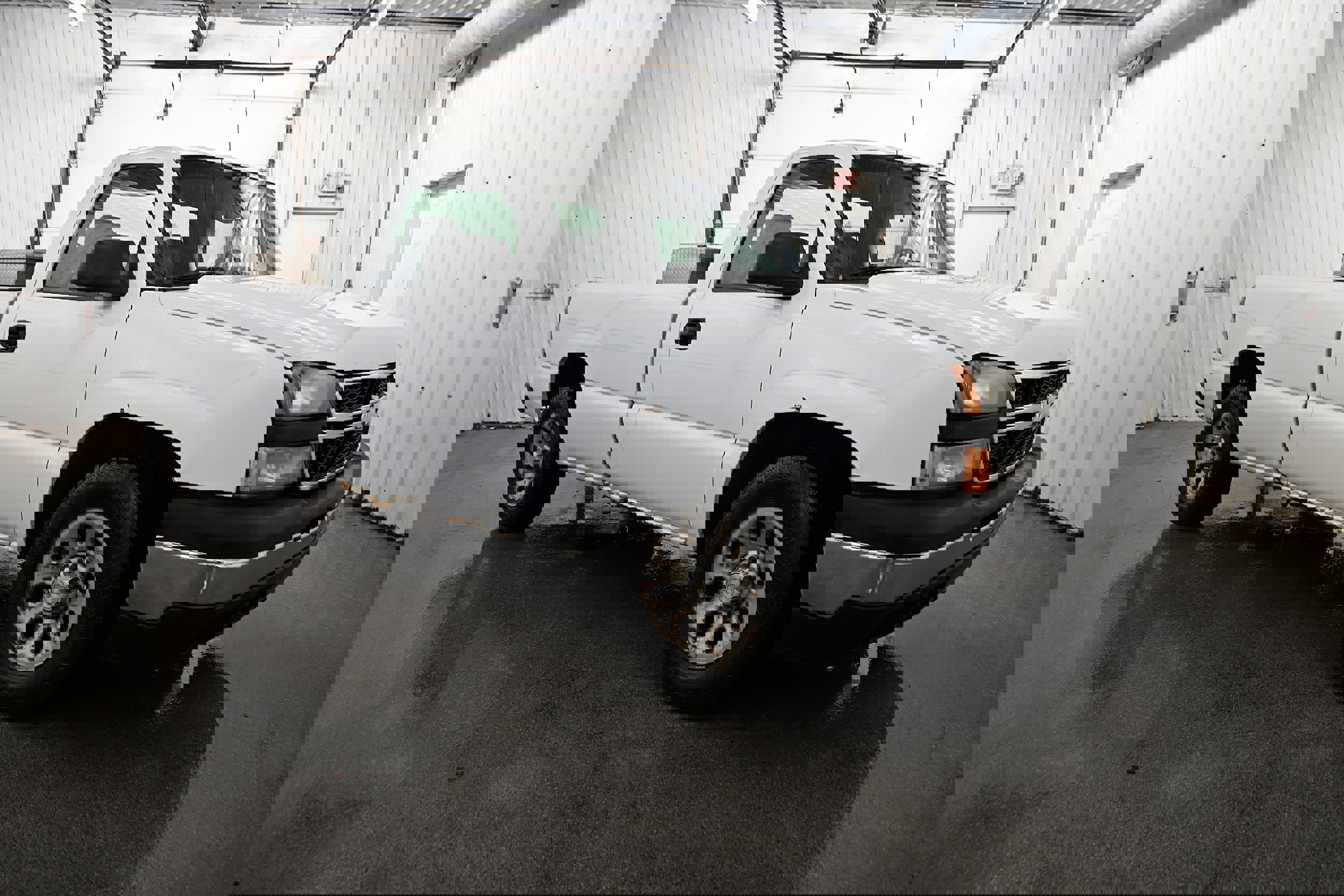 Used 2006 Chevrolet Silverado 1500 W/T image 2