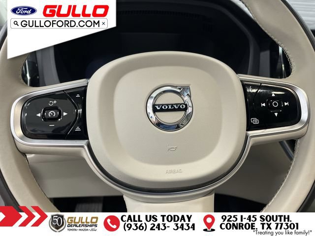 Used 2025 Volvo XC60 B5 Core AWD/4WD image 23