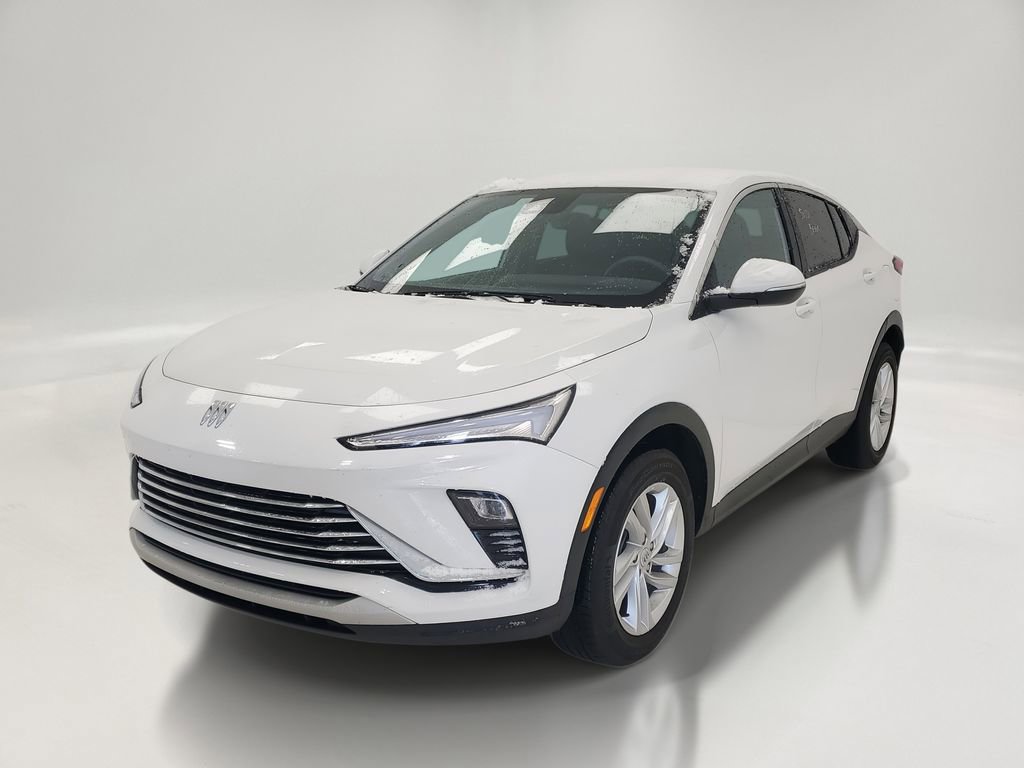 Used 2025 Buick Envista Preferred image 3