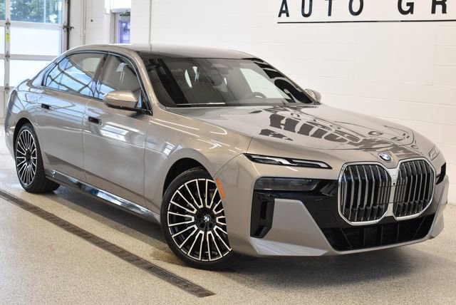 New 2026 BMW 740i xDrive w/ Premium Package AWD/4WD image 1