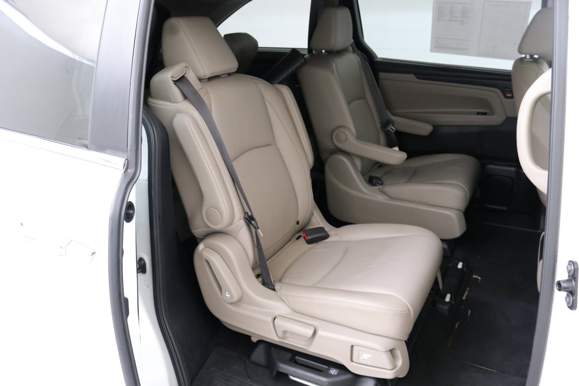 Used 2023 Honda Odyssey EX-L image 26