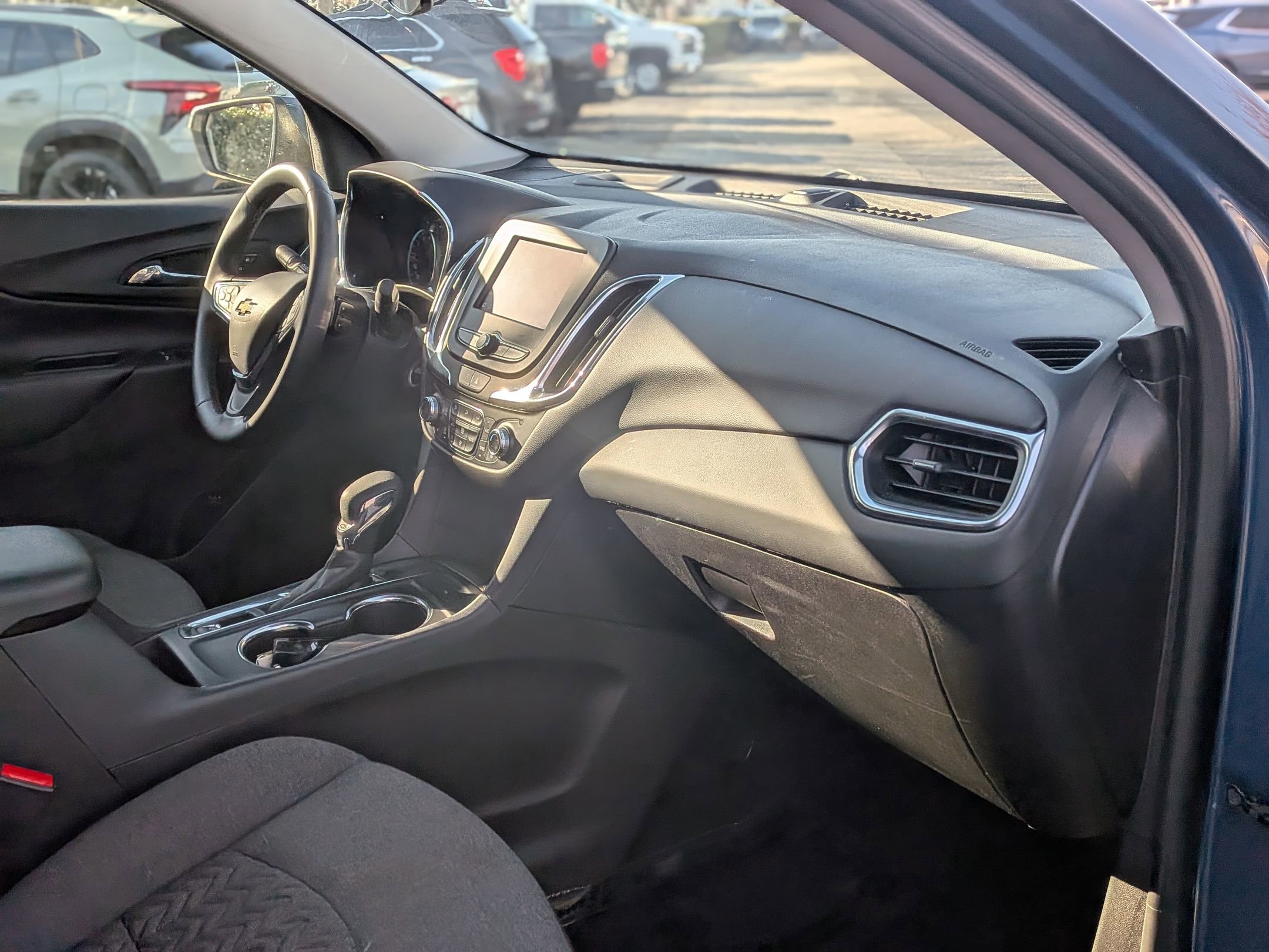 Certified 2024 Chevrolet Equinox LT w/ LPO, Floor Liner Package FWD image 22