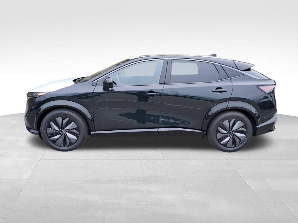 New 2025 Nissan Ariya AWD image 2