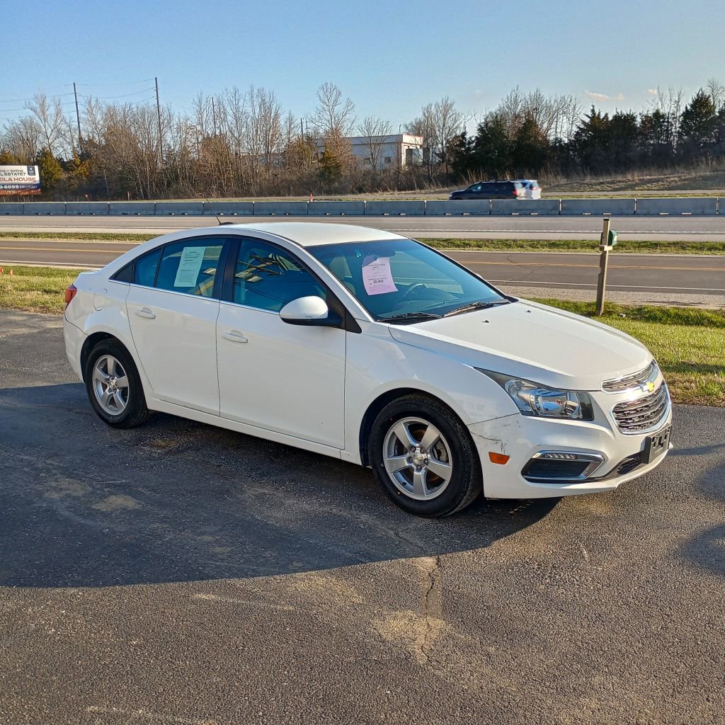 Used 2016 Chevrolet Cruze LT image 7