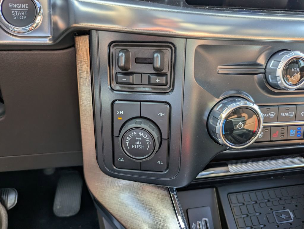 New 2026 Ford F150 King Ranch w/ Equipment Group 601A High image 18