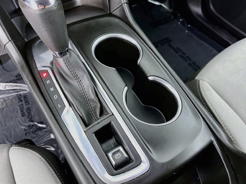 Used 2019 Chevrolet Equinox LS FWD image 21