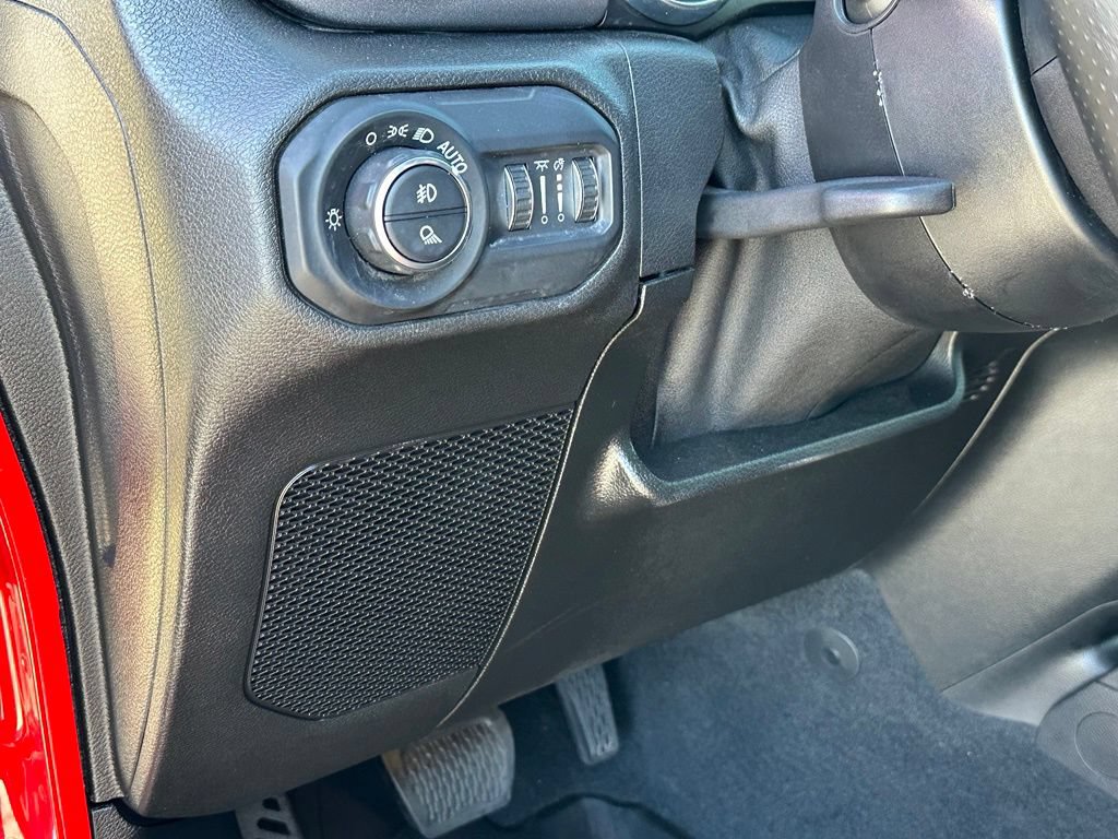 Used 2021 Jeep Gladiator Mojave AWD/4WD image 29