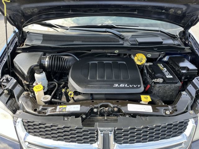 Used 2014 Dodge Grand Caravan SXT FWD image 20