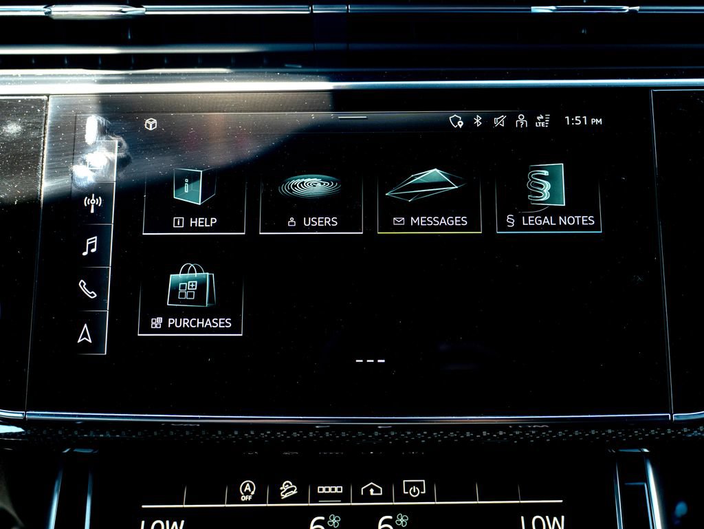 Used 2022 Audi SQ8 Premium Plus w/ Executive Package AWD/4WD image 23
