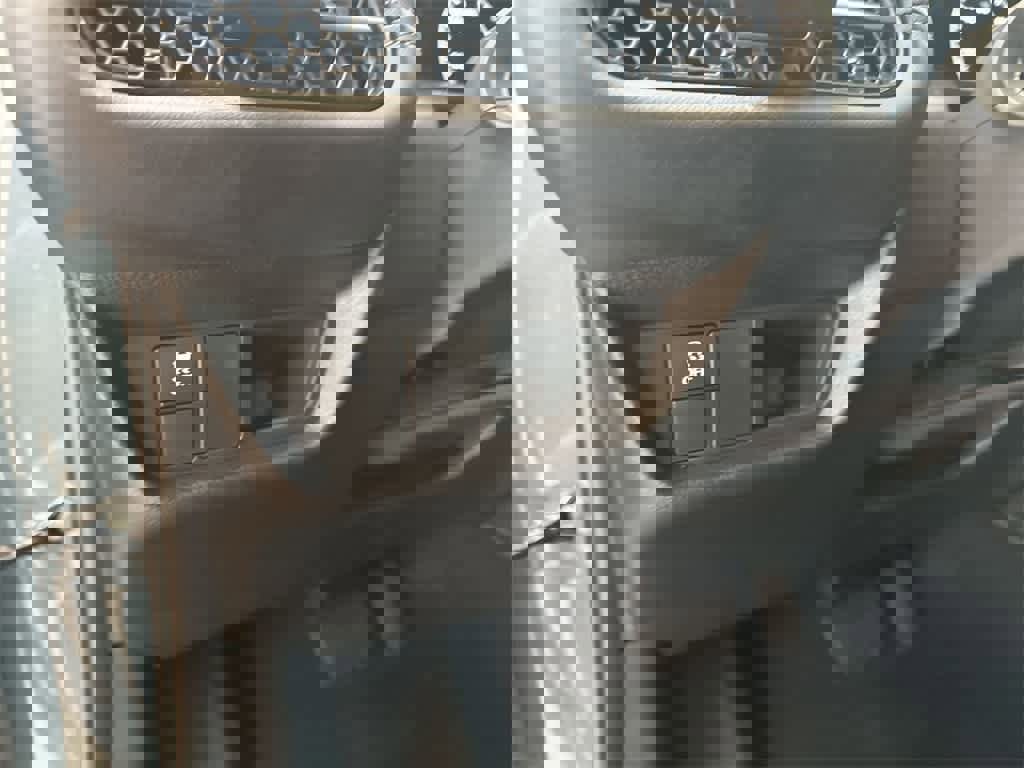 Certified 2024 Honda HR-V EX-L image 37