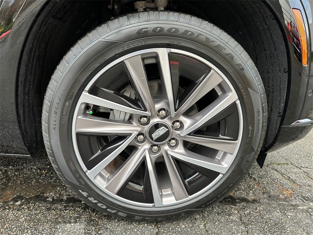 New 2026 Cadillac Vistiq Sport image 9